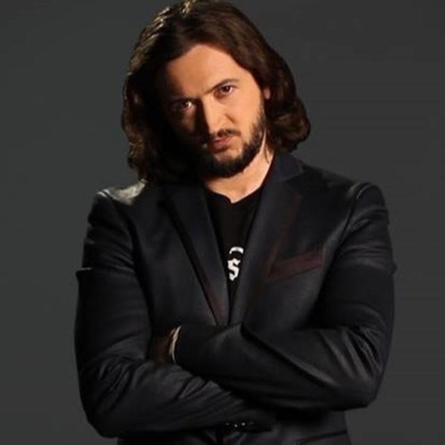 #208: 'Merica with Lee Camp - podcast episode cover