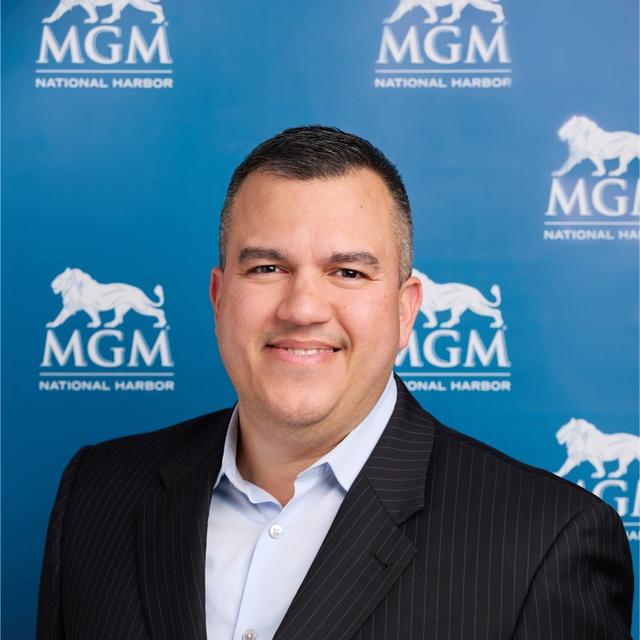 1,004: Beyond the Casino Floor: A CFO’s Ascent | Efraín Pérez Agosto, CFO, MGM National Harbor - podcast episode cover