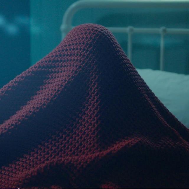Doctor Who, S08E004- Listen - podcast episode cover