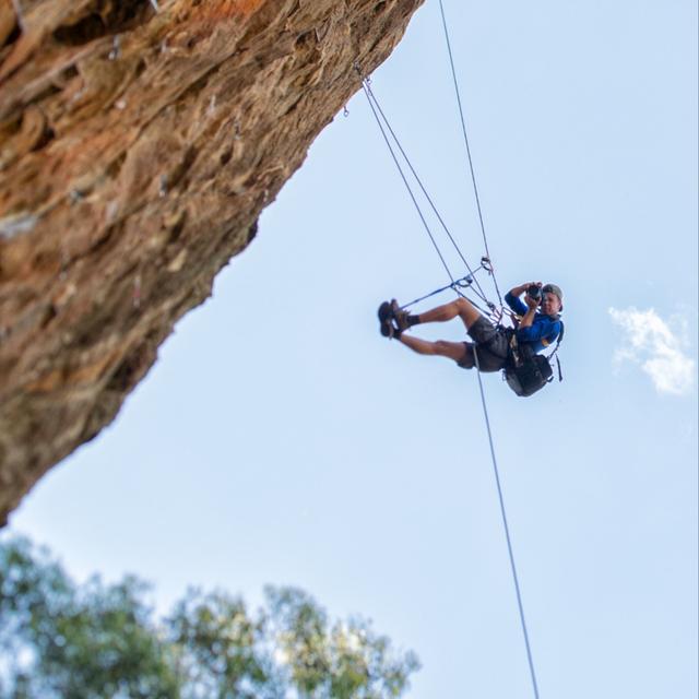 EP 37: Simon Carter — Action vs. Landscape, The Taipan Closure, and Top 10 Climbing Photography Tips - podcast episode cover