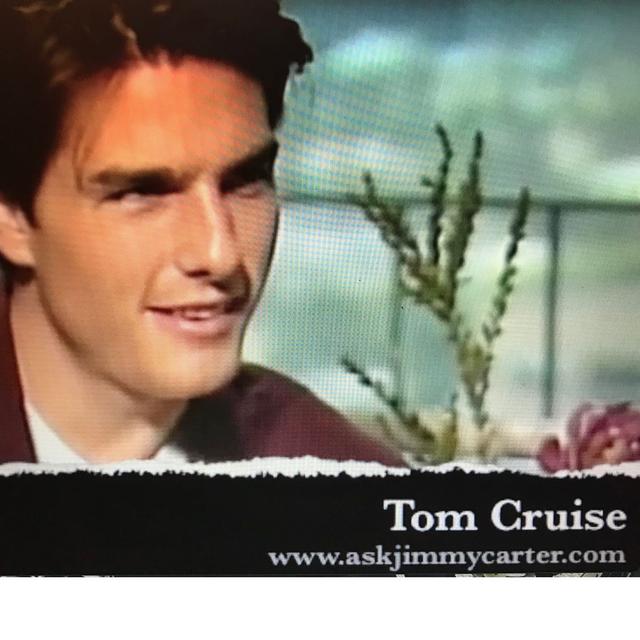 Sweeping the Country: Tom Cruise, Jimmy Carter & Derik Walker talk TOP GUN! - podcast episode cover