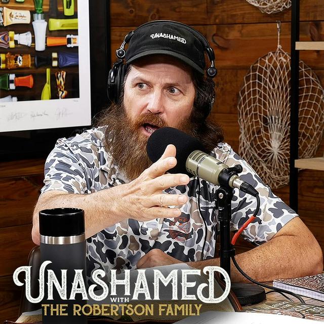 Ep 887 | Jase Took a Beating for His Faith & Later Baptized His Attacker - podcast episode cover