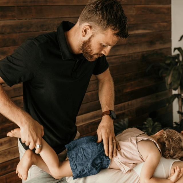 UC 411: From Struggle to Strength: Chiropractic, Family &amp; Functional Movement with Dr Tim Leeming - podcast episode cover