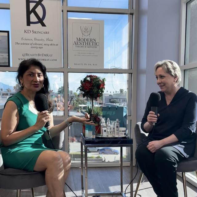582: Pioneering Beauty: Mary Fisher on Leading Colorescience to New Heights - podcast episode cover