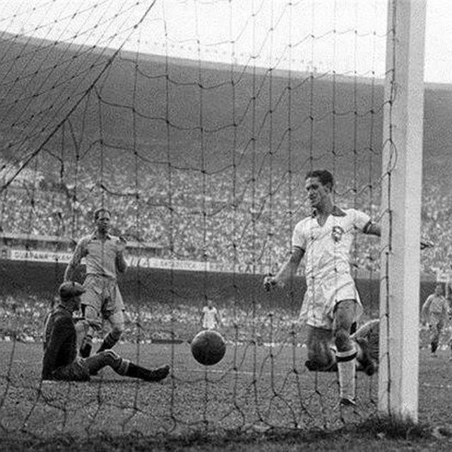 6ª Estrela #31 - O "7 x 1 do bem" e a Seleção que abriu o caminho para as glórias do Brasil - podcast episode cover