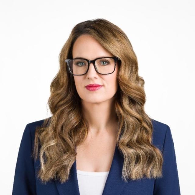 986: Blending Finance with Operational Ingenuity | Erin Sawyer, CFO, Certinia - podcast episode cover