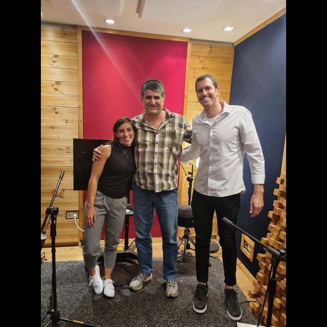 למה כל כך קשה לנו להשתנות? פרק חדש על שינוי והתנגדות לשינוי - podcast episode cover