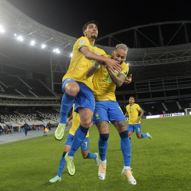 6ª Estrela #65 - O Brasil tenta ser campeão e impedir o primeiro título de Messi pela Argentina: uma final histórica nos aguarda - podcast episode cover