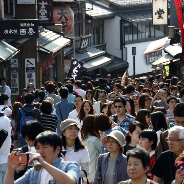 74: Reimagining Japan’s post-pandemic tourism industry w/ Alex Kerr - podcast episode cover