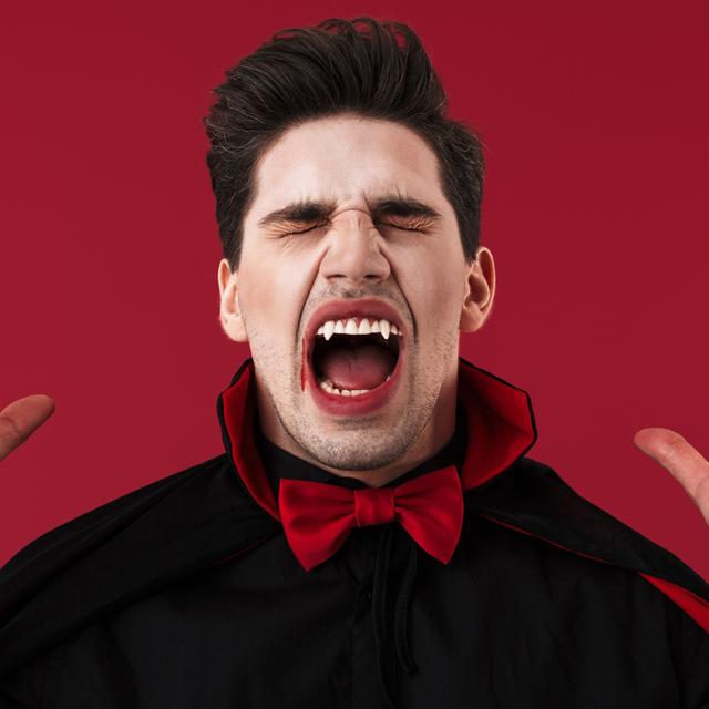 Vampiros - parte 1 - podcast episode cover