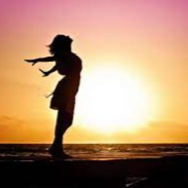 The Power If Consistency Chapter 1: The Benefits Of Rising Early - podcast episode cover