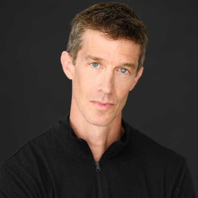 Interview with Matt Fitzgerald - podcast episode cover