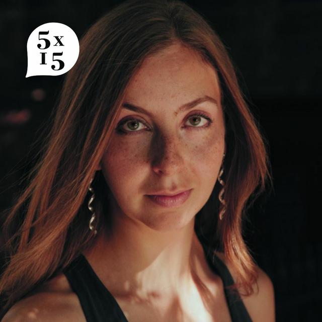 Maria Konnikova - The Biggest Bluff - How I Learned to Pay Attention and Master the Odds - podcast episode cover