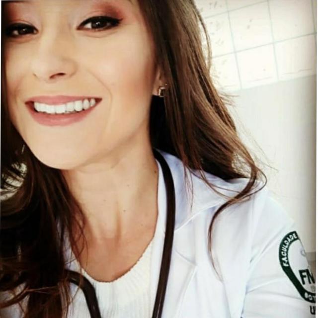 Medicina UNESP BOTUCATU - entrevista com Bruna Almendagna - podcast episode cover