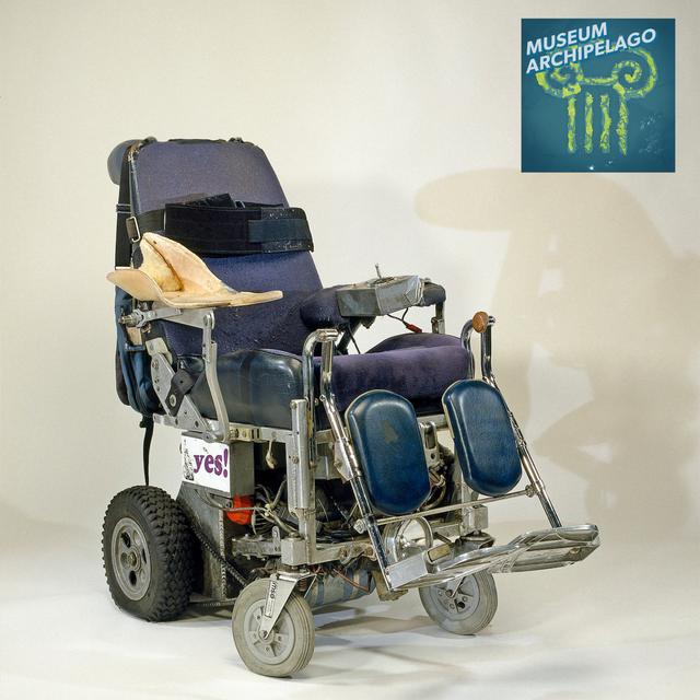96. Tegan Kehoe Explores American Healthcare Through 50 Museum Artifacts - podcast episode cover