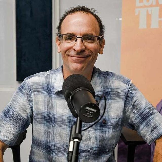 Author and Editor-In-Chief of Relix: Dean Budnick - podcast episode cover