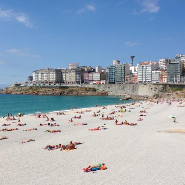 How to spend one day in La Coruña podcast - podcast episode cover