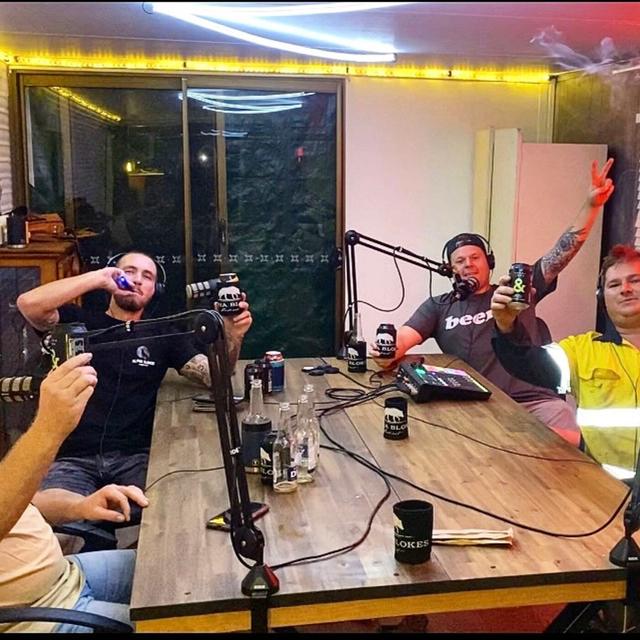 Ep.38 Bareback Snags feat. Carl & Lockie - podcast episode cover