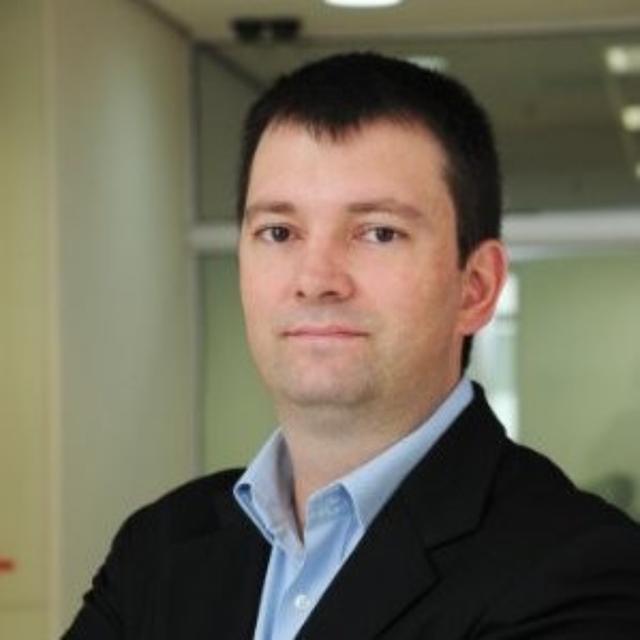 981: Bridging Continents: A Finance Leader’s Journey | Jakson Peters, CFO, TourRadar - podcast episode cover
