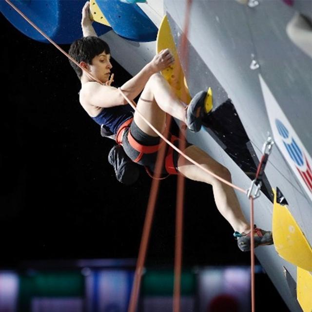 EP 120: Lea Volpe — The World of Paraclimbing Competitions, How We Perceive Wheelchairs, and Empathy in Coaching - podcast episode cover