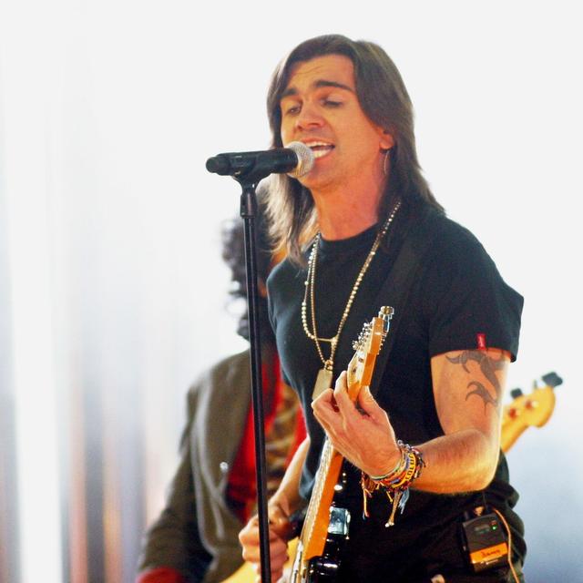 La Camisa Negra – Juanes - podcast episode cover