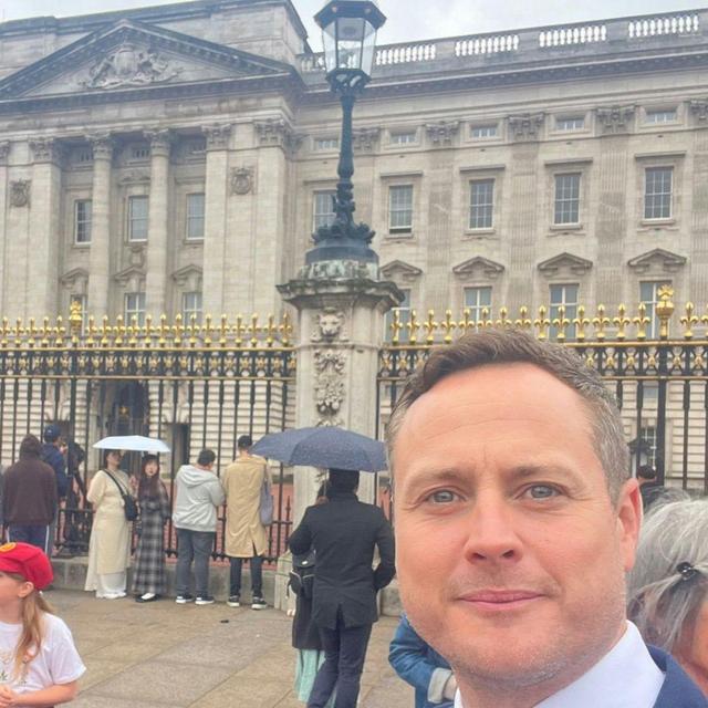 Up close with the Buckingham Palace balcony - podcast episode cover