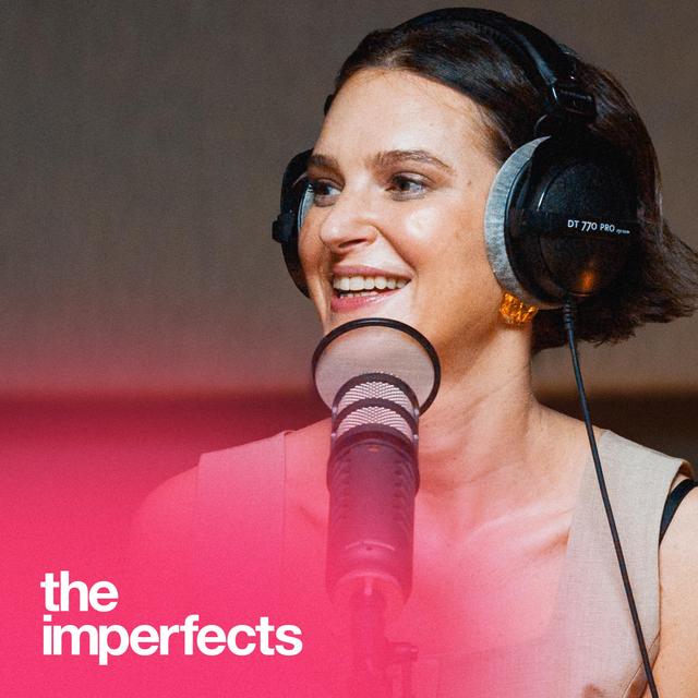 Elizabeth Day - The Me-est Version Of Me - podcast episode cover