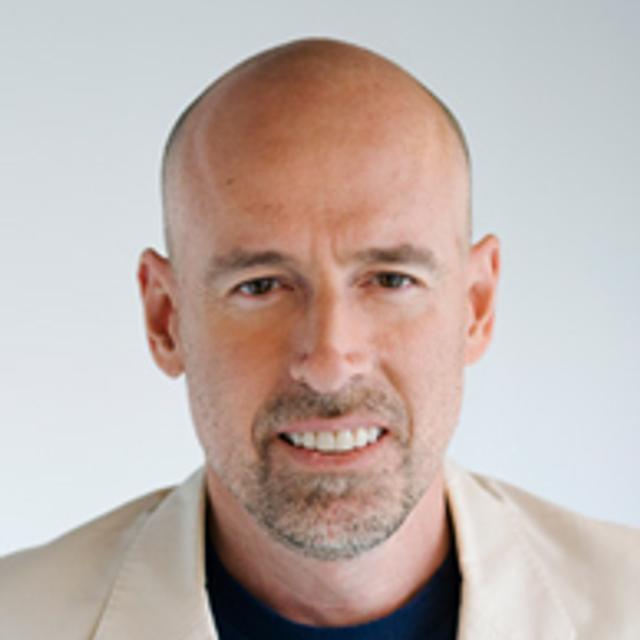 Competing with Amazon, Google, Apple and Facebook: Scott Galloway Author of THE FOUR - podcast episode cover