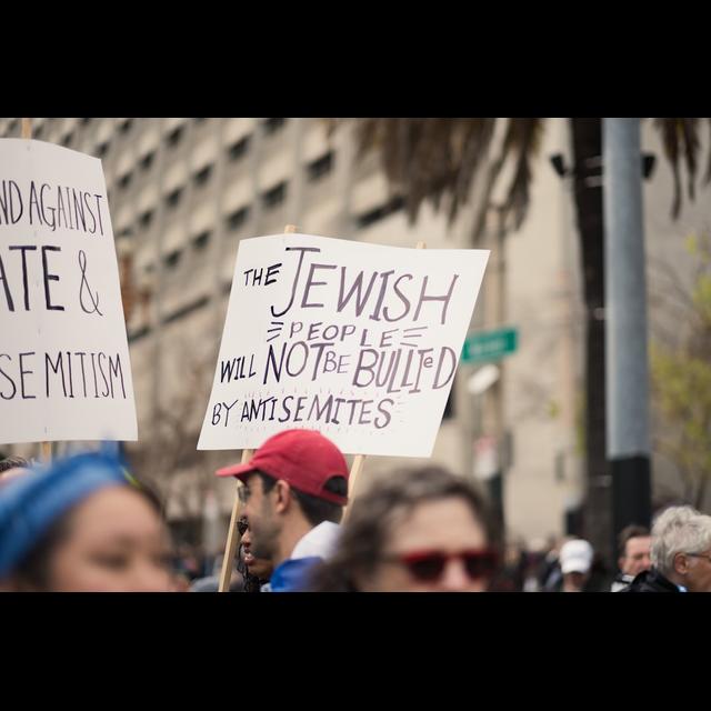 Labor Relations Radio E137—Attorney Glenn Taubman of the National Right To Work Legal Defense Foundation On Helping Grad Students Fight Anti-Semitic Unions - podcast episode cover