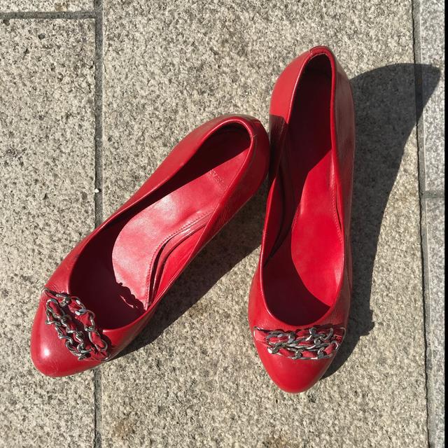 Eva - A Mile in My Shoes - podcast episode cover