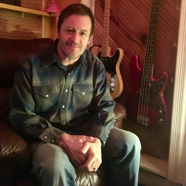 Willy Vlautin joins Nadine O'Regan for My Roots Are Showing - podcast episode cover