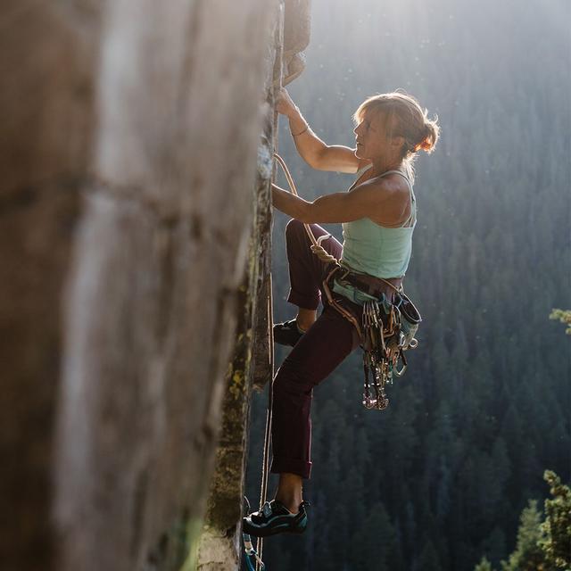 EP 157: Jeannie Wall — Getting Stronger in Her 50s, the Value of Doing Challenging Things, and Slowing Down to Go Fast - podcast episode cover