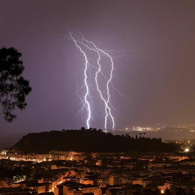 Choose Your Lightning Protection: Lasers, Rockets or Rods? - podcast episode cover