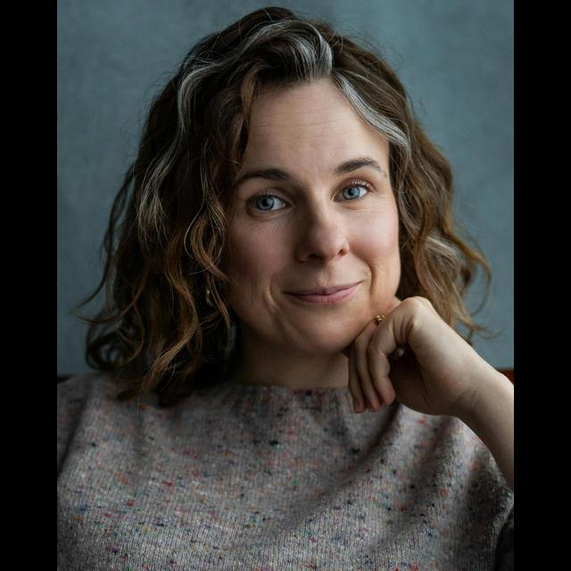 Cariad Lloyd does not know where she went (but she knows how to talk about it) - podcast episode cover
