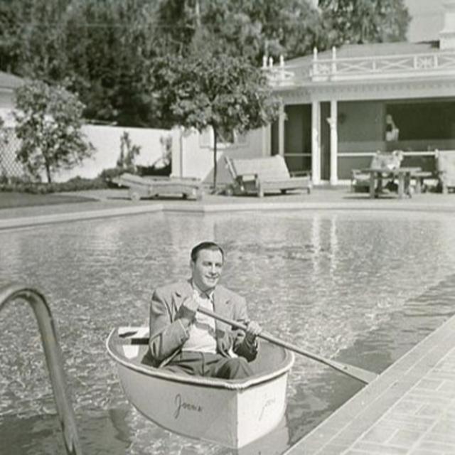 Jack Benny Podcast 1948-04-25 (653) Guest Dorothy Kirsten, PHAF 1948-04-25 Kids See Daddy At Work, Jack Benny 1938-05-01 (295) Beverly Hills home under construction - podcast episode cover