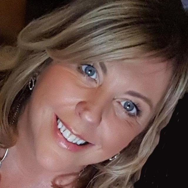 Pay It Forward with Jan Felton - podcast episode cover