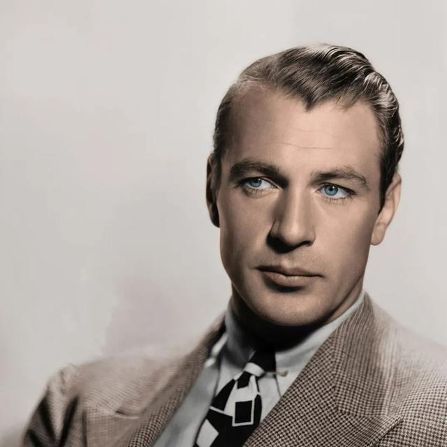 Screen Directors Playhouse 1949-09-30 Pride Of The Yankees (Gary Cooper) - podcast episode cover