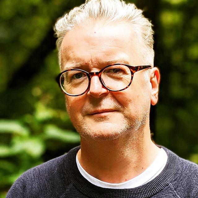 Interview with Chris Madden - podcast episode cover