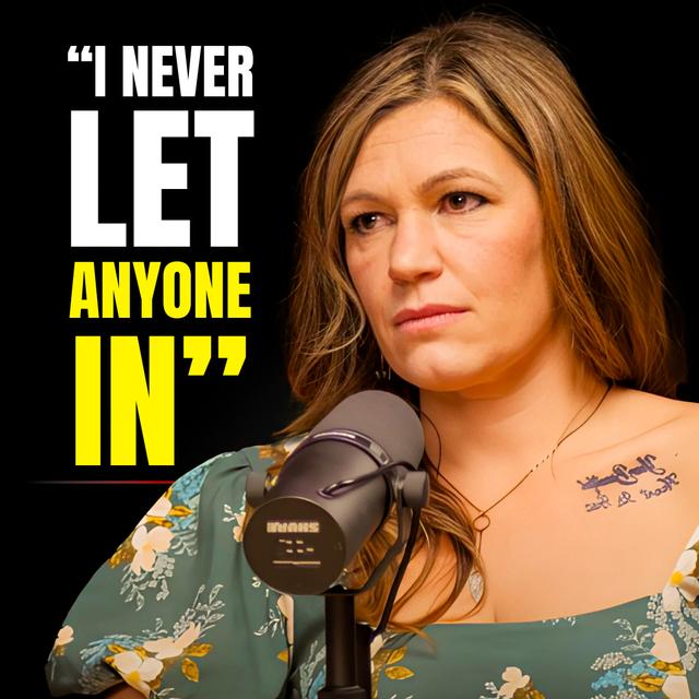 Adam Lane Smith Coaches an Avoidant Woman LIVE - podcast episode cover