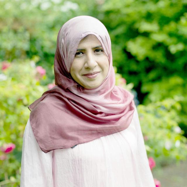 SIM Ep 886 Chops 269: Shelina Janmohamed’s Story of Now - podcast episode cover