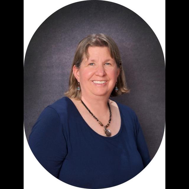 Episode 322 - Educating The Pet Industry with Mary Oquendo - podcast episode cover