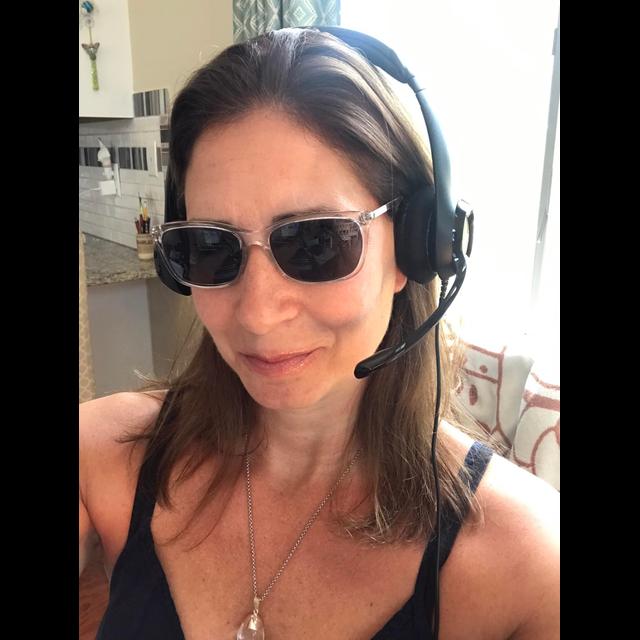 Ep. 235: Suzanne Simonetti Takes Flight - podcast episode cover