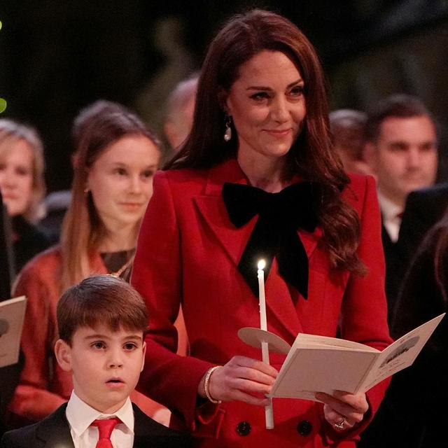 Kate’s Christmas carol service gives us all a festive hug - podcast episode cover