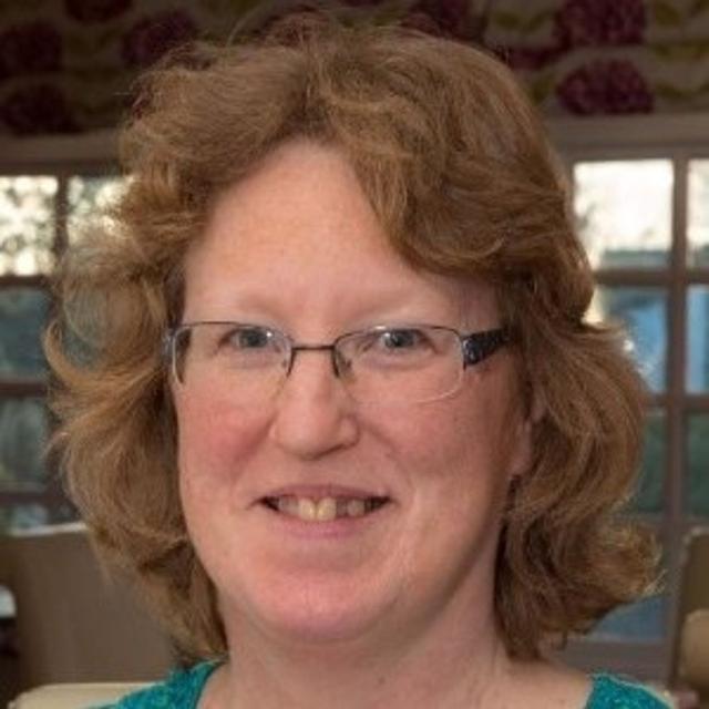 Pay It Forward with Rosie Diver - podcast episode cover