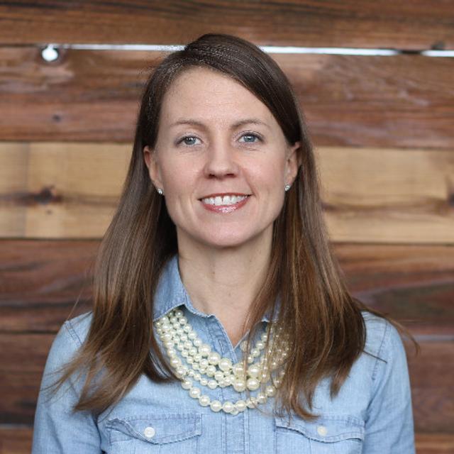 You're best equipped to serve your former self with Meredith Arlinghaus - podcast episode cover