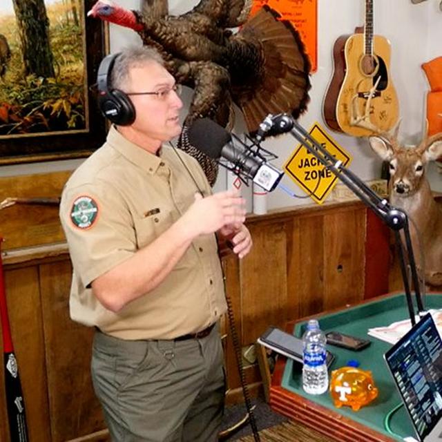 TW 211 - Fall Wildlife Update With Wally Akins - podcast episode cover