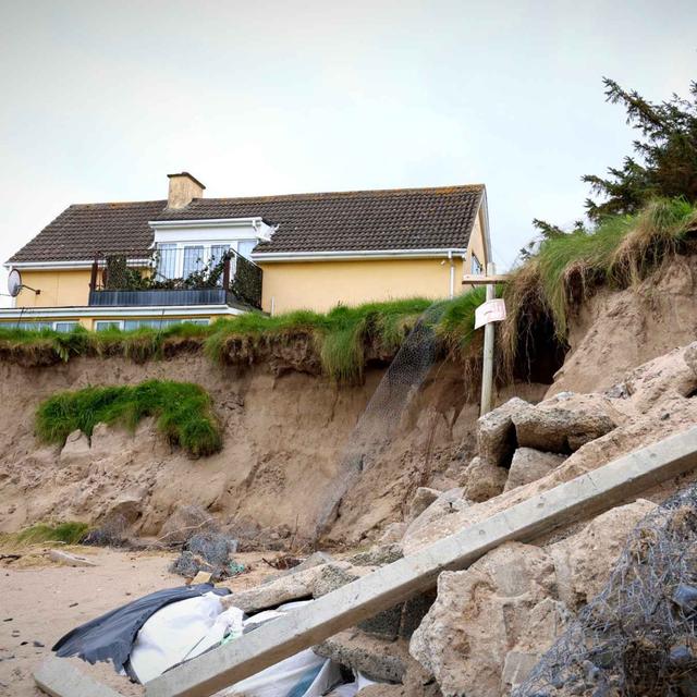 How many homes are at risk from coastal erosion in Ireland? - podcast episode cover