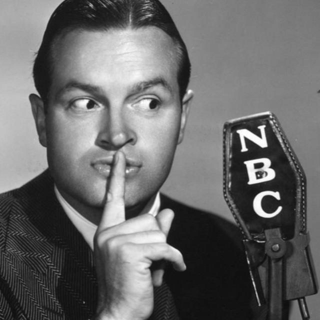 Bob Hope Podcast 1982-12-25 NBC Christmas Part 1 - podcast episode cover