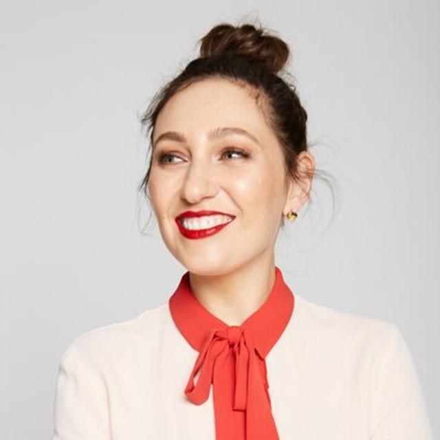 31. Building a Global Brand｜Zoe Foster Blake - podcast episode cover