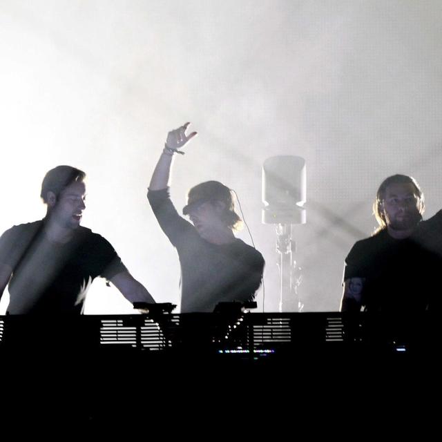 Don't You Worry Child – Swedish House Mafia - podcast episode cover